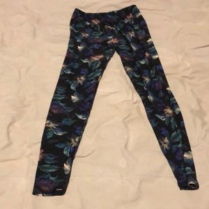 Agnes and Dora leggings